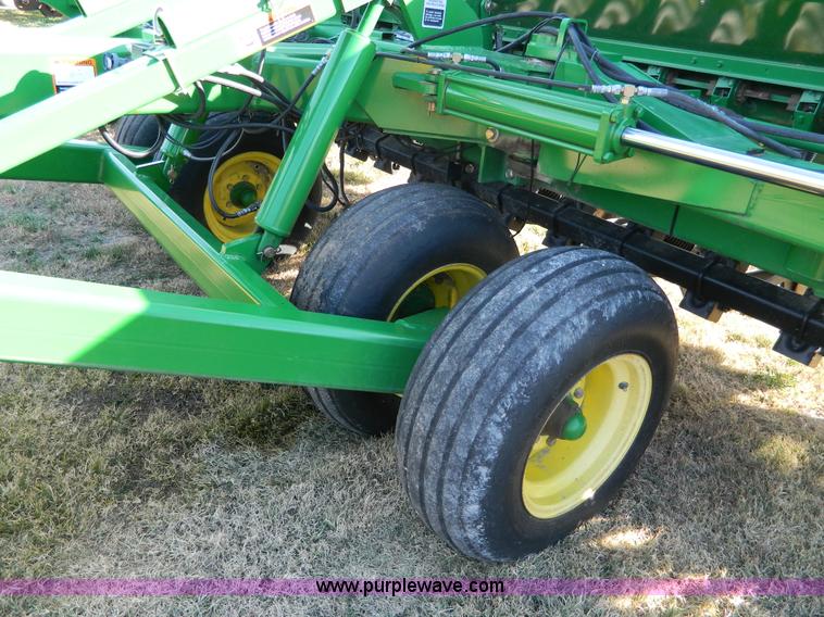 image for item G7509 John Deere 455 grain drill