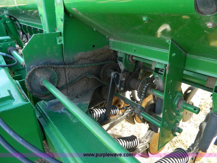image for item G7509 John Deere 455 grain drill
