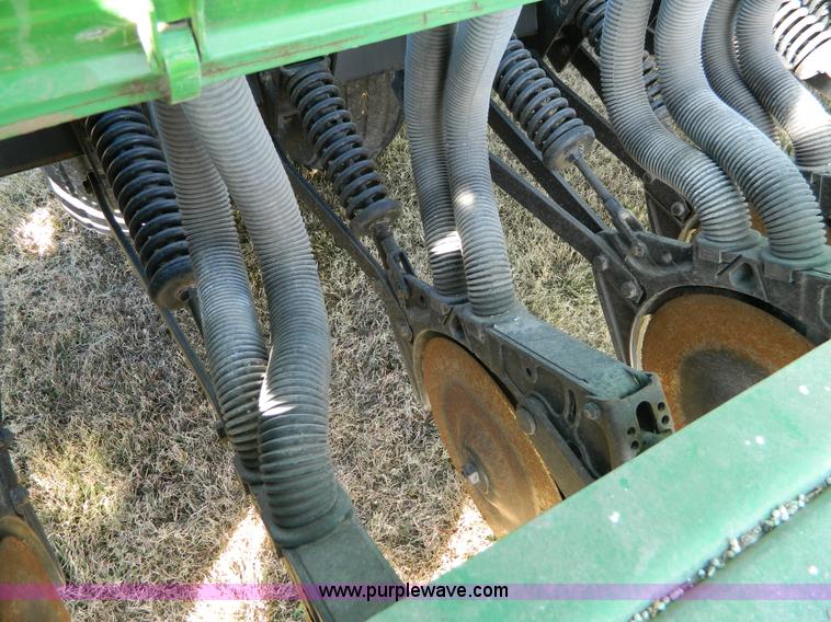 image for item G7509 John Deere 455 grain drill