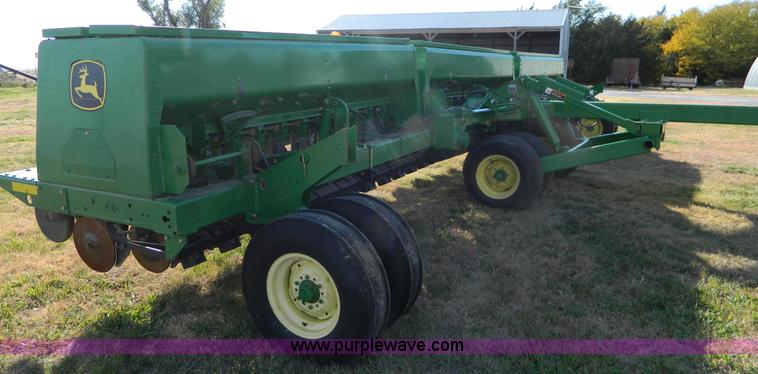 image for item G7509 John Deere 455 grain drill
