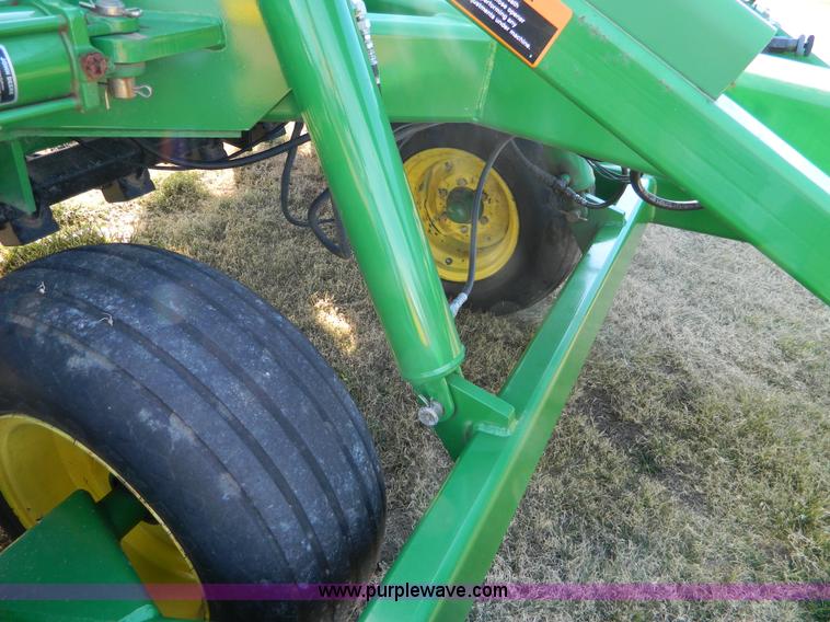 image for item G7509 John Deere 455 grain drill