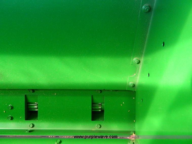 image for item G7509 John Deere 455 grain drill