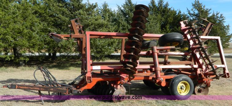 image for item G7510 Sunflower 1330 20' disk