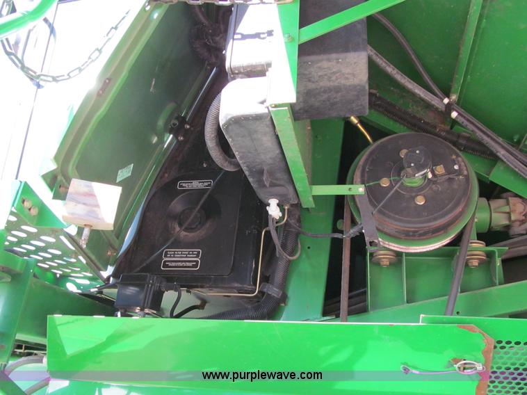 image for item I9798 2001 John Deere 9750 STS combine