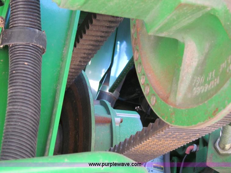 image for item I9798 2001 John Deere 9750 STS combine