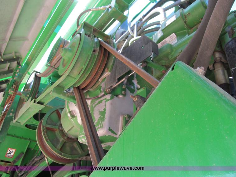 image for item I9798 2001 John Deere 9750 STS combine