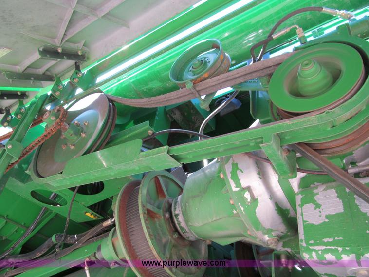 image for item I9798 2001 John Deere 9750 STS combine