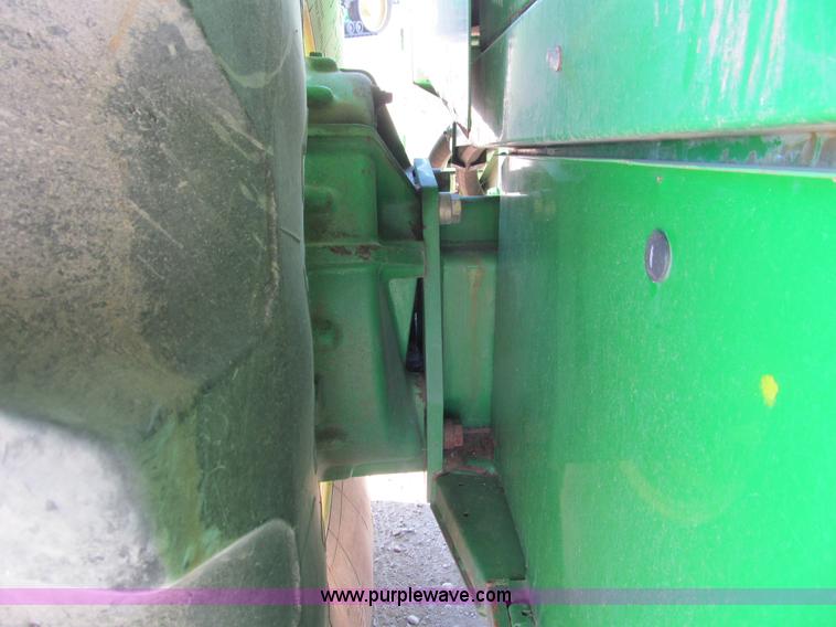 image for item I9798 2001 John Deere 9750 STS combine