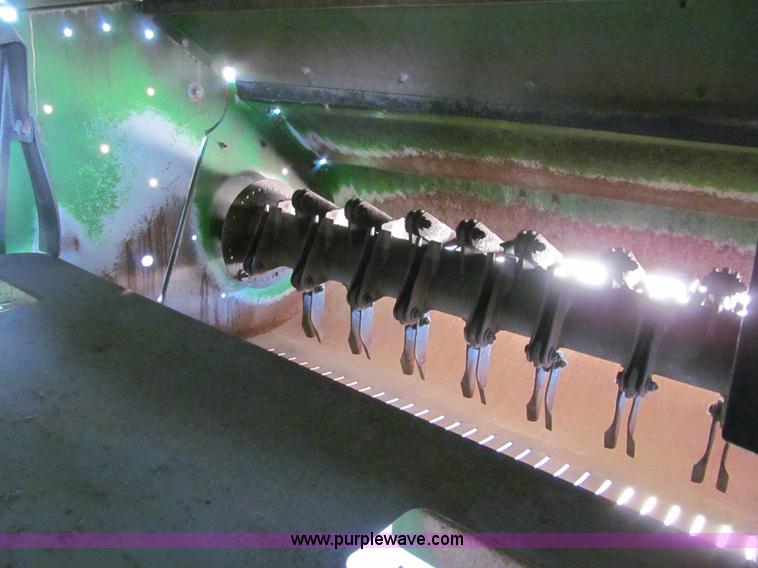 image for item I9798 2001 John Deere 9750 STS combine