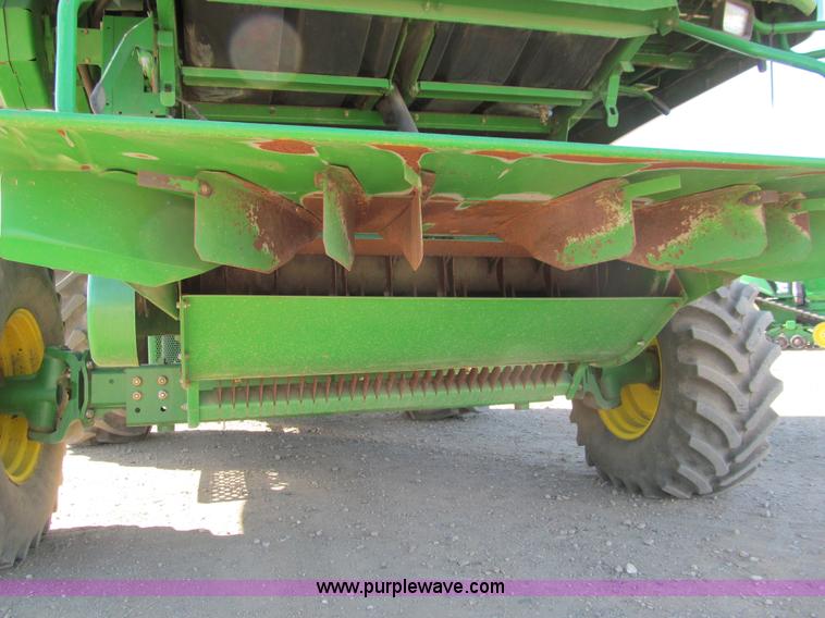 image for item I9798 2001 John Deere 9750 STS combine