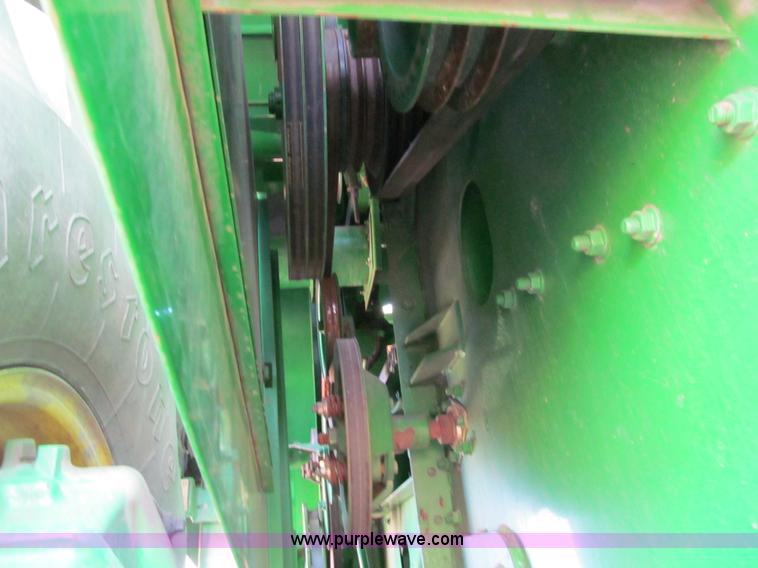 image for item I9798 2001 John Deere 9750 STS combine