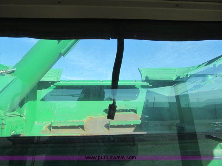 image for item I9798 2001 John Deere 9750 STS combine