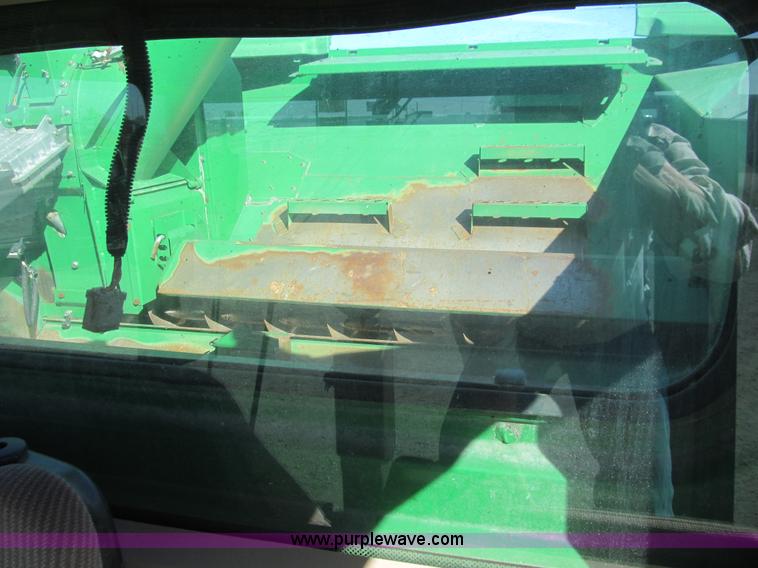 image for item I9798 2001 John Deere 9750 STS combine