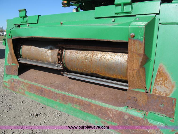 image for item I9798 2001 John Deere 9750 STS combine