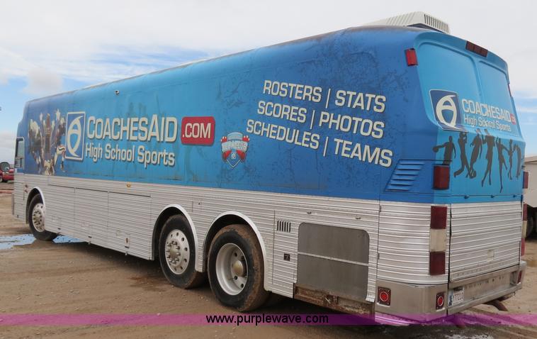 image for item B2487 1974 Eagle 40' bus