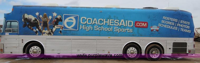 image for item B2487 1974 Eagle 40' bus