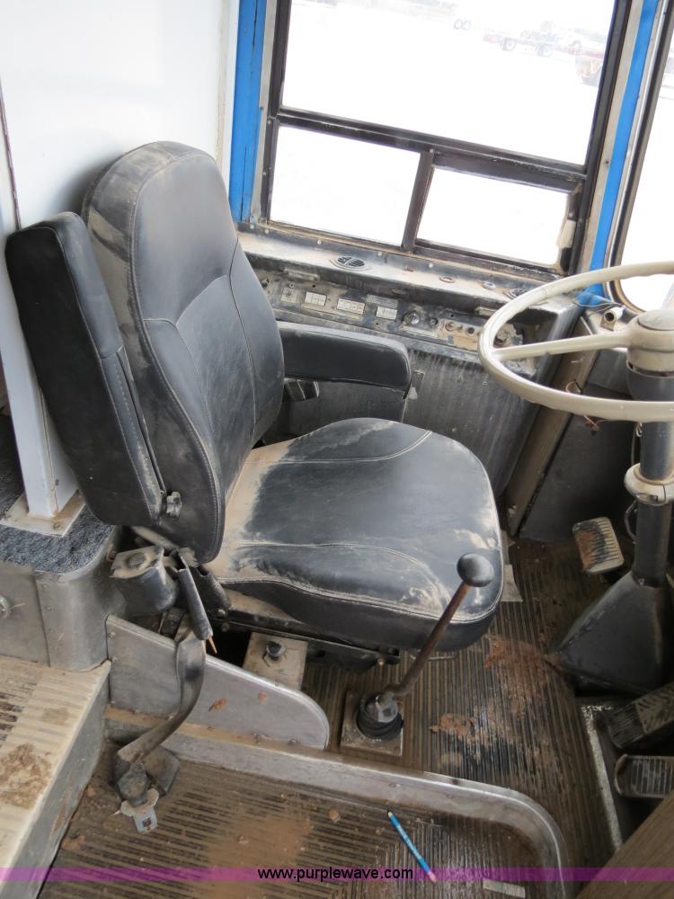 image for item B2487 1974 Eagle 40' bus