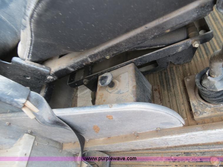 image for item B2487 1974 Eagle 40' bus