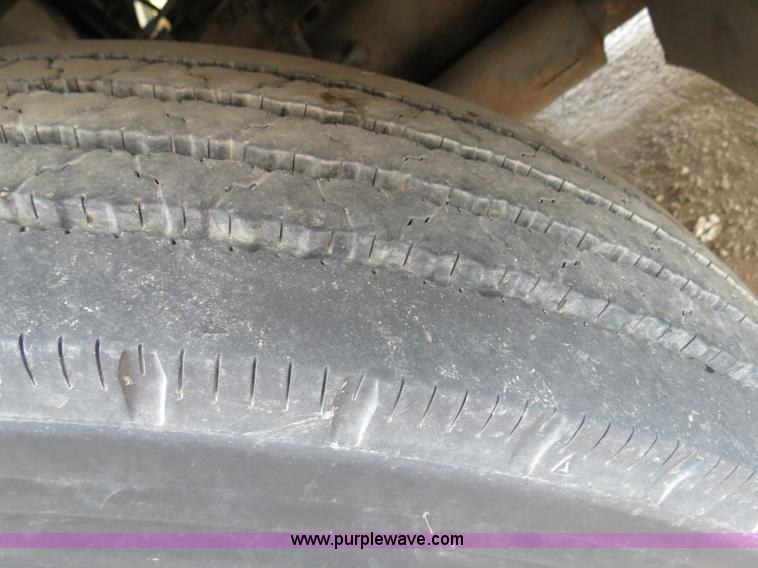 image for item B2487 1974 Eagle 40' bus