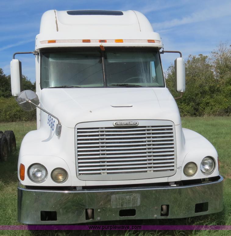 image for item B4503 1998 Freightliner FLC120 semi truck