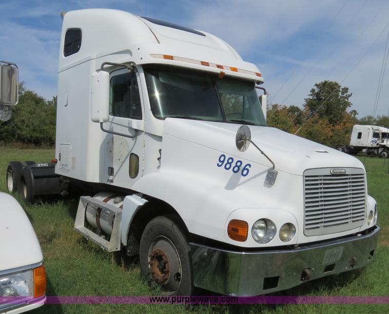 image for item B4503 1998 Freightliner FLC120 semi truck