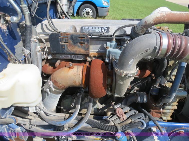 image for item B4505 1998 Peterbilt 377 semi truck