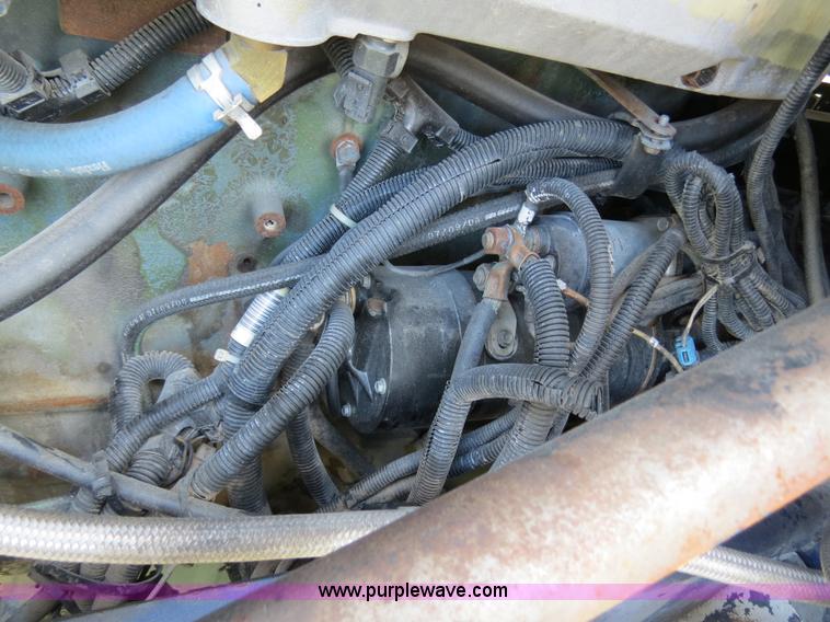 image for item B4511 1998 Peterbilit 377 semi truck