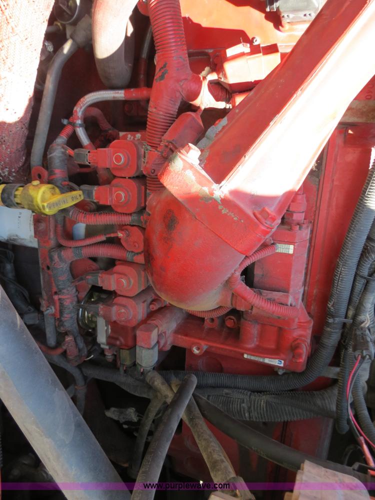 image for item B4513 2006 International 9400i semi truck