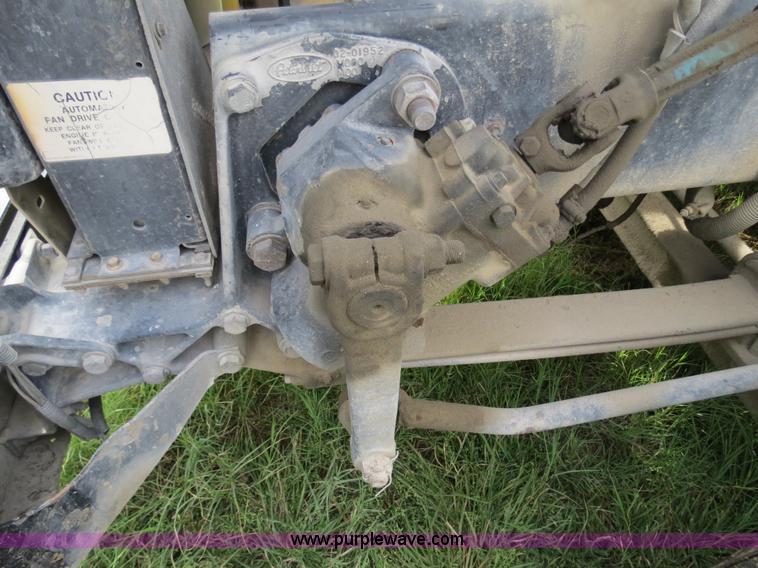 image for item B4515 1998 Peterbilt 377 semi truck