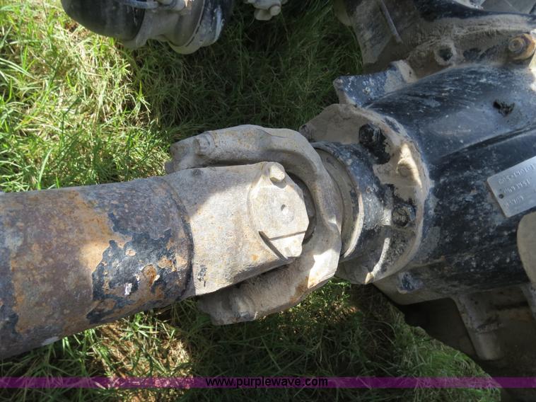 image for item B4525 2000 Peterbilt 377 semi truck