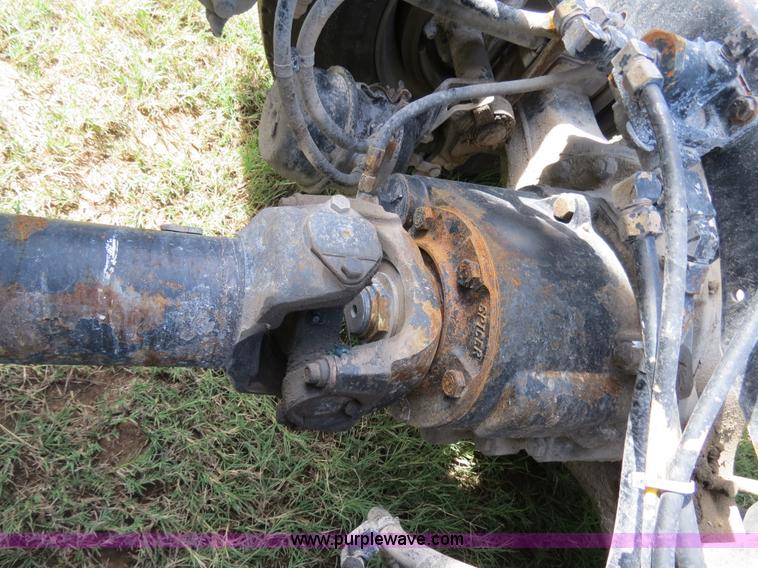 image for item B4529 2000 Peterbilt 377 semi truck