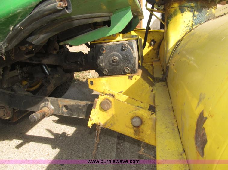 image for item B5227 2003 John Deere F725 front mount snow thrower/mower