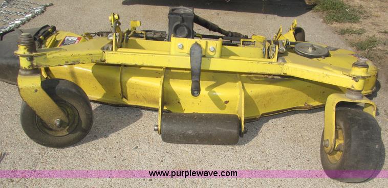 image for item B5227 2003 John Deere F725 front mount snow thrower/mower