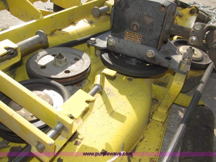 image for item B5227 2003 John Deere F725 front mount snow thrower/mower