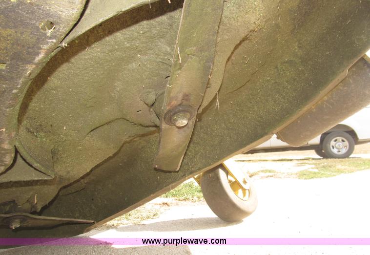 image for item B5227 2003 John Deere F725 front mount snow thrower/mower