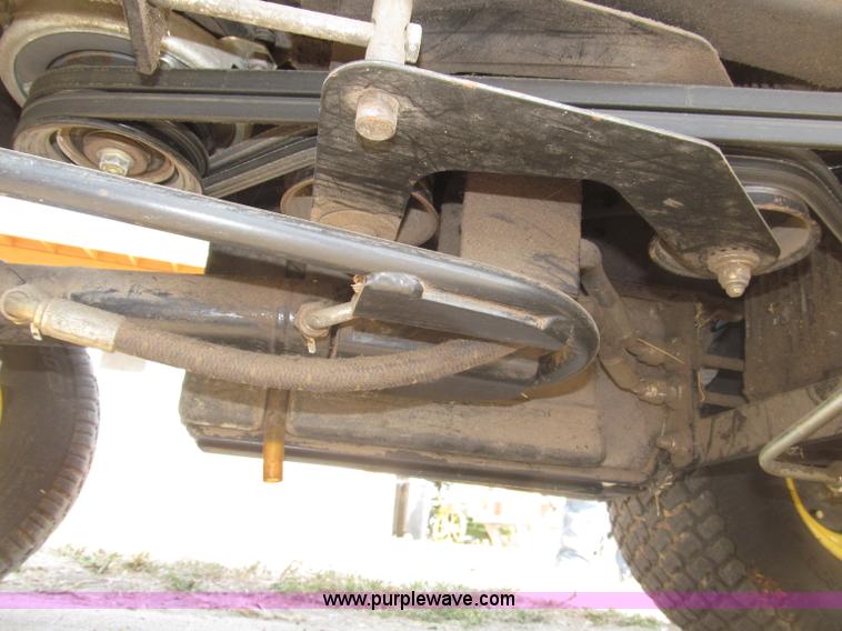 image for item B5227 2003 John Deere F725 front mount snow thrower/mower