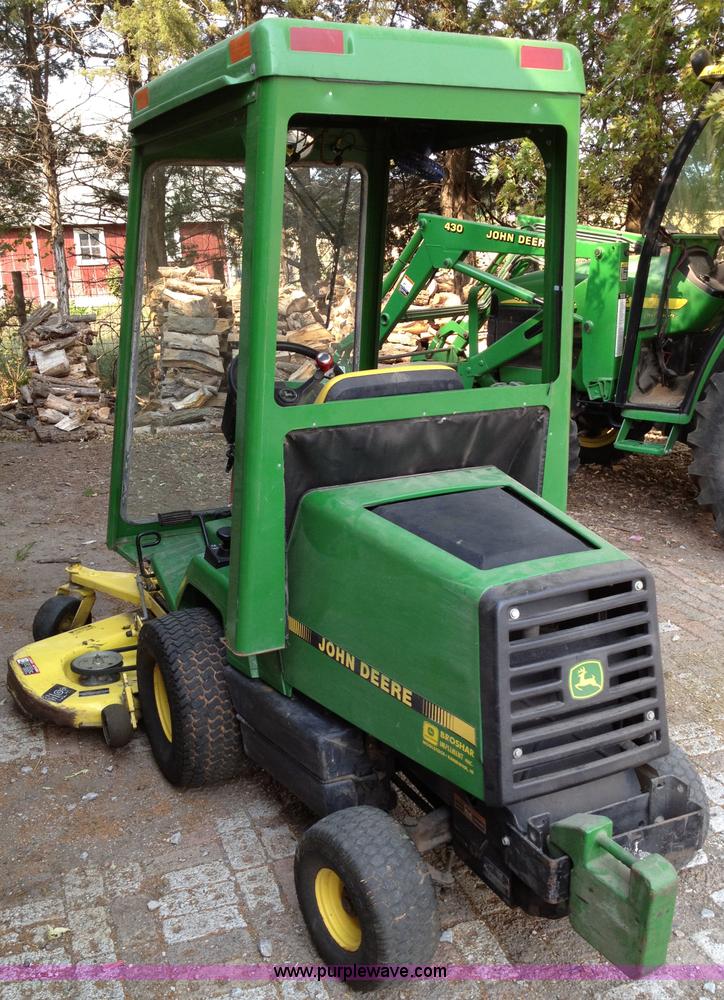 image for item B5227 2003 John Deere F725 front mount snow thrower/mower