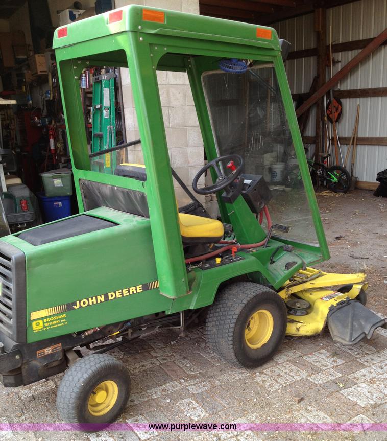 image for item B5227 2003 John Deere F725 front mount snow thrower/mower