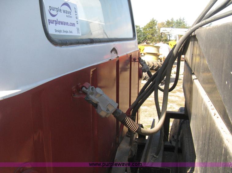 image for item B8187 1966 Ford F750 truck