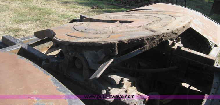 image for item B8187 1966 Ford F750 truck
