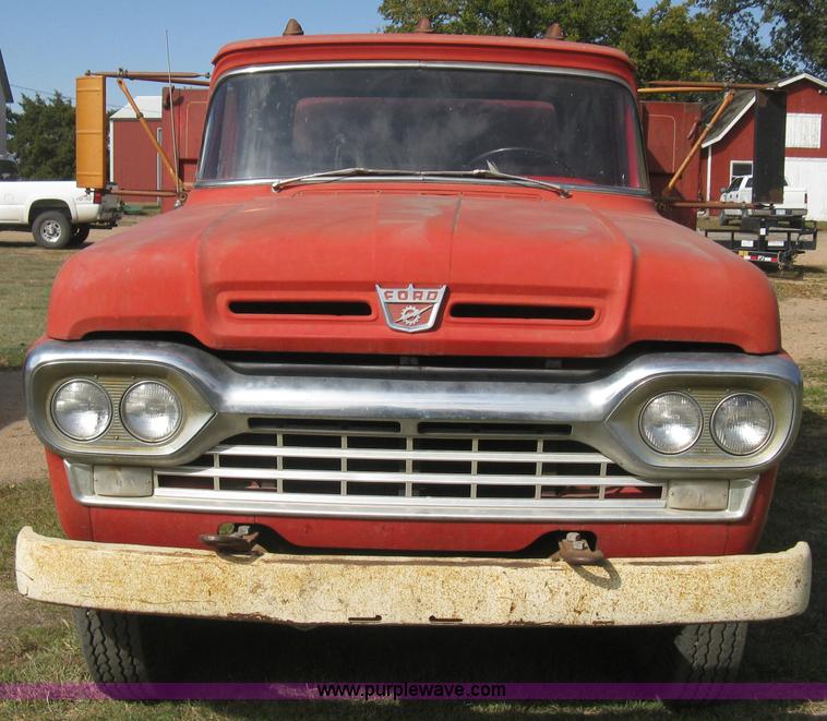 image for item B8192 1960 Ford F600 custom cab dump bed grain truck