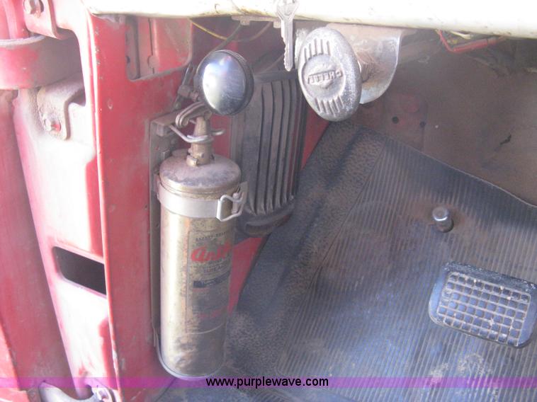 image for item B8192 1960 Ford F600 custom cab dump bed grain truck