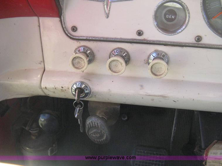 image for item B8192 1960 Ford F600 custom cab dump bed grain truck