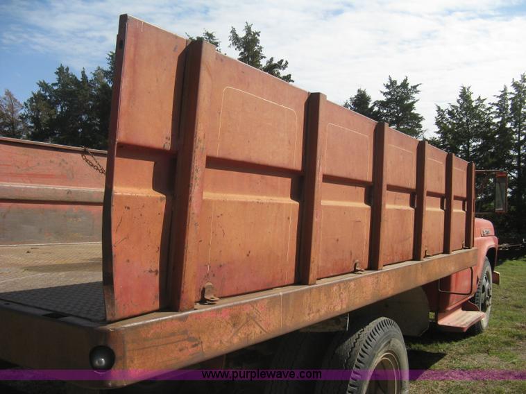 image for item B8192 1960 Ford F600 custom cab dump bed grain truck