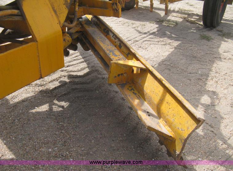 image for item B8196 Minneapolis Moline U tractor/custom design motor grader