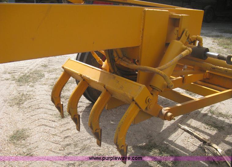 image for item B8196 Minneapolis Moline U tractor/custom design motor grader