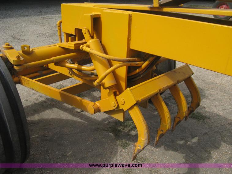 image for item B8196 Minneapolis Moline U tractor/custom design motor grader