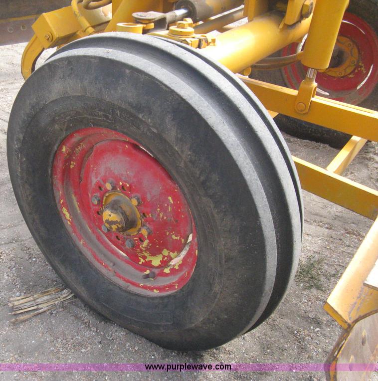 image for item B8196 Minneapolis Moline U tractor/custom design motor grader