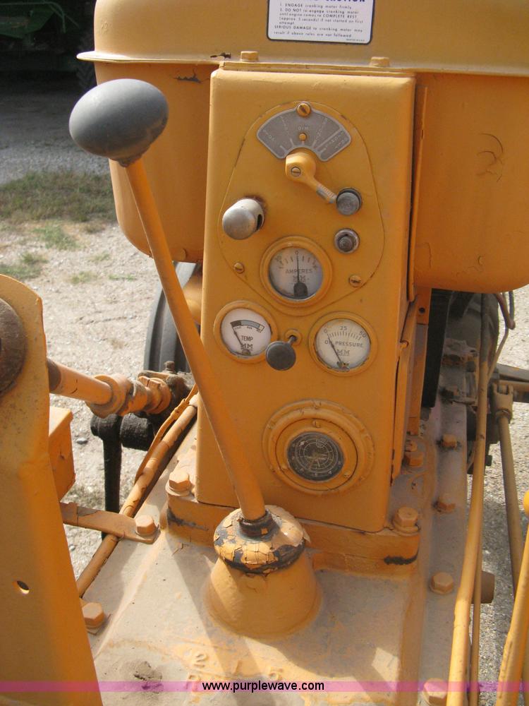 image for item B8197 Minneapolis Moline G tractor