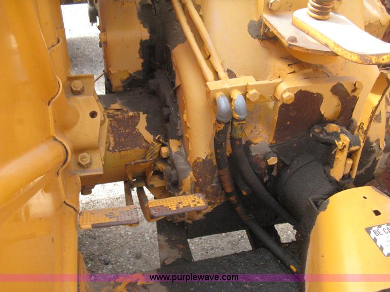 image for item B8197 Minneapolis Moline G tractor